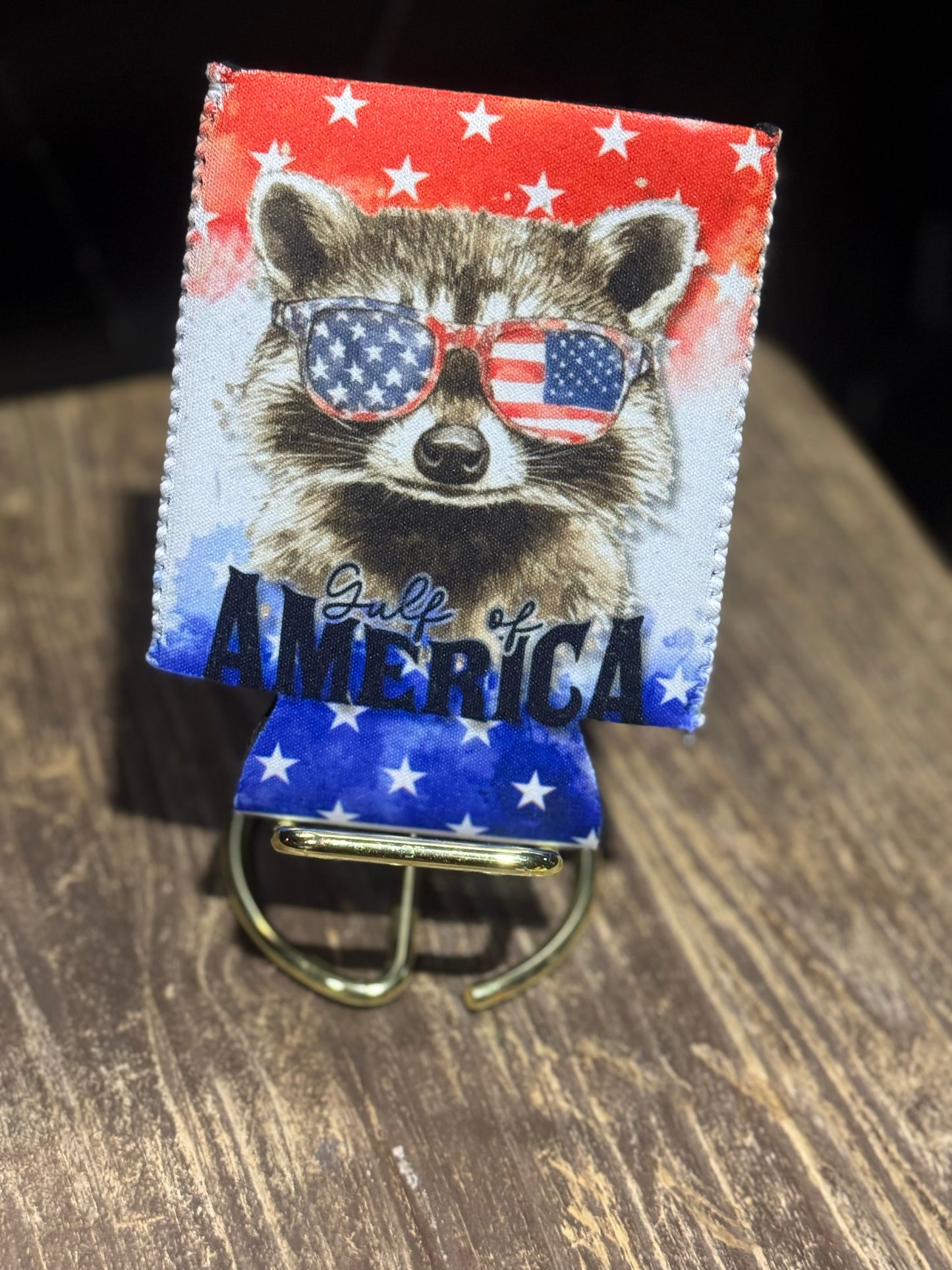 Raccoon Gulf of ‘Merica | 12 oz Can Koozie