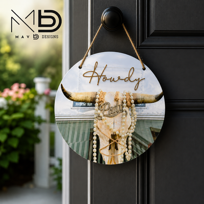 Western Howdy | 10” Round Metal Door Hanger | Farmhouse Front Door Sign