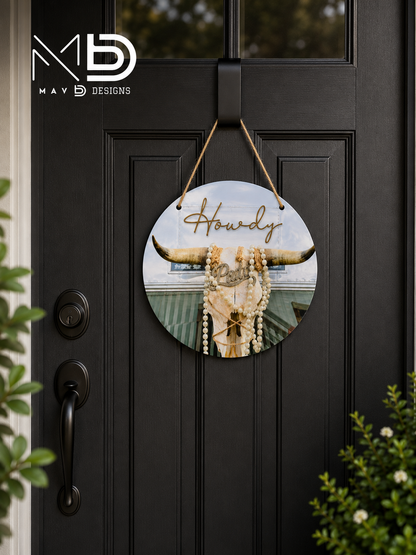Western Howdy | 10” Round Metal Door Hanger | Farmhouse Front Door Sign