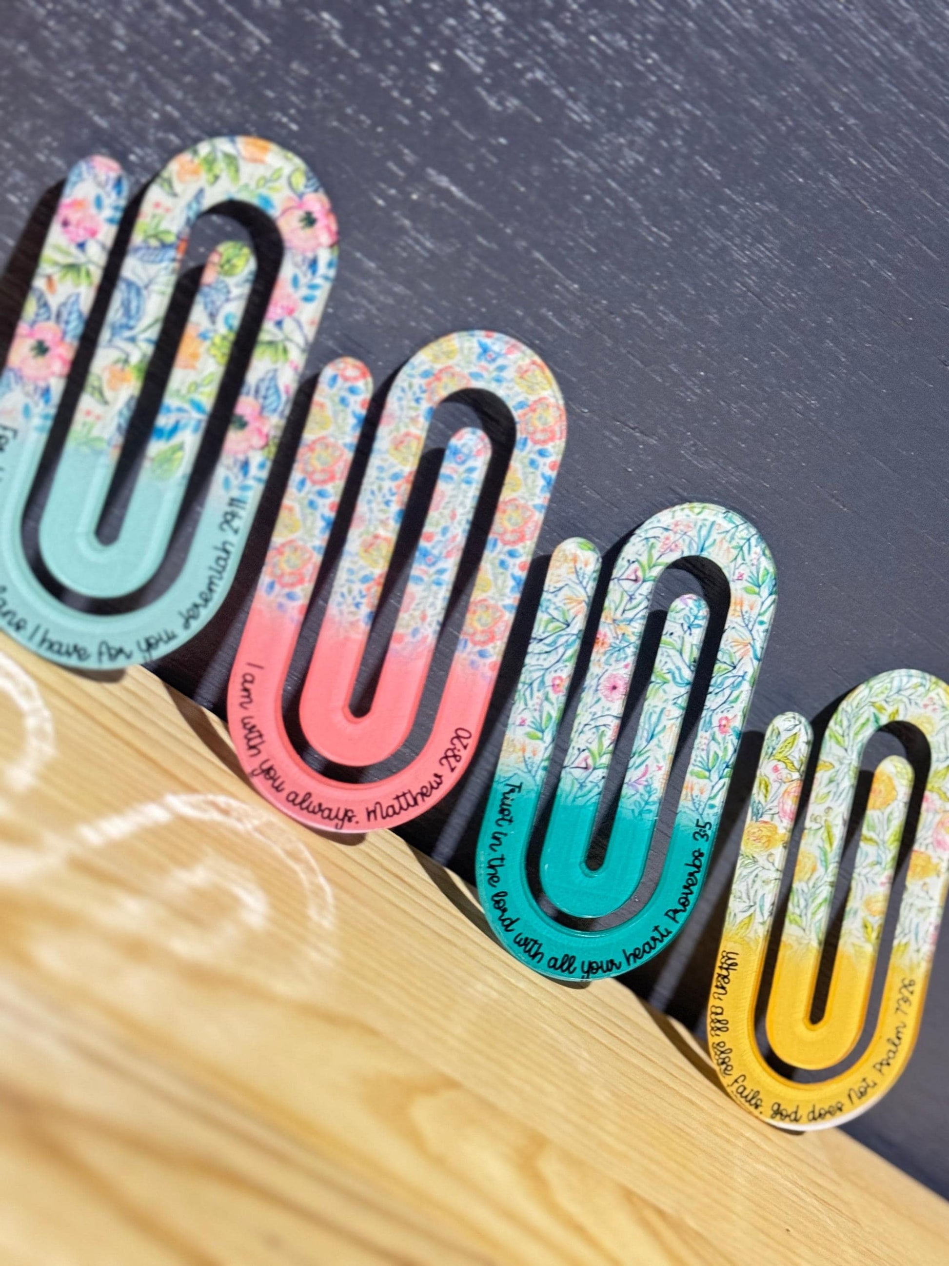 Jumbo Paperclip | Floral Bible Verse | Christian Designs